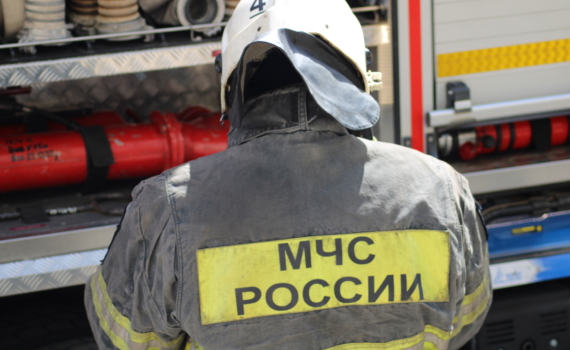 Пожарные справились с огнем за полчаса