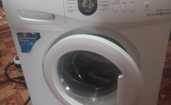 Черная грязь на манжете стиралки: как отмыть резинку добела и забыть о плесени навсегда Черная грязь на манжете стиралки: как отмыть резинку добела и забыть о плесени навсегда